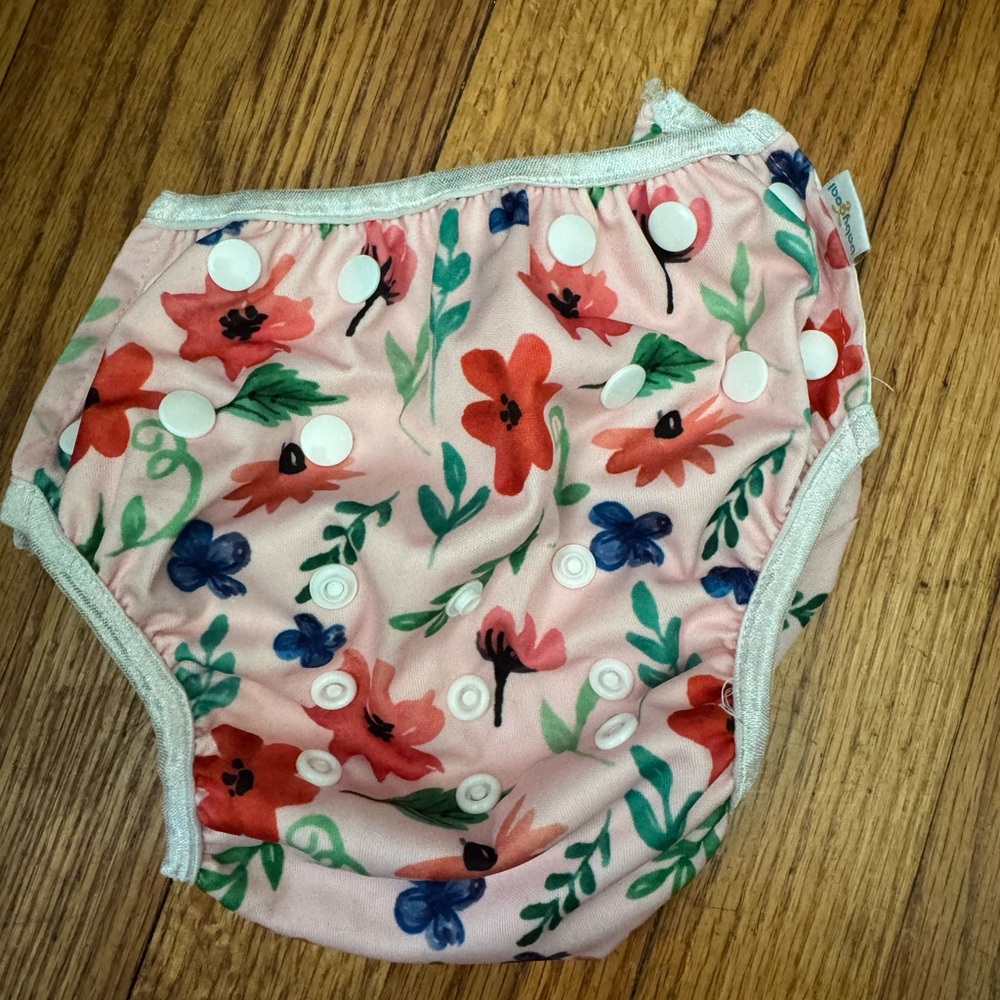 Babygoal Floral infant 👶🏻/ toddler Swim Diaper